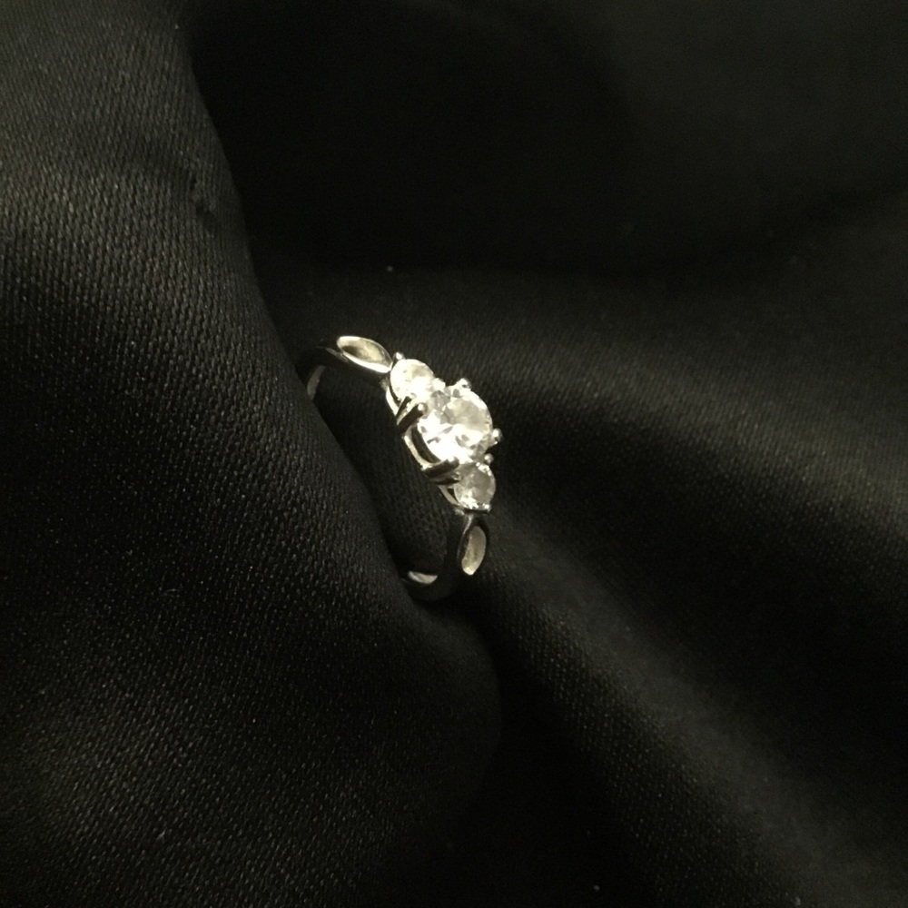 Sterling Silver Ring with 3 Cubic Zarconia stones Size 6.5